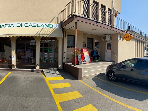 Farmacia di Caslano - Klicken, um das Panorama Bild vergrössert darzustellen