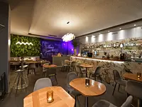 Arlequin Bar & Resto – click to enlarge the image 1 in a lightbox