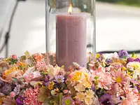 Blumen Design | Fleurop Interflora - Klicken Sie, um das Bild 1 in einer Lightbox vergrössert darzustellen