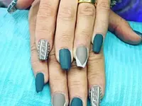Zeq Nails – click to enlarge the image 3 in a lightbox