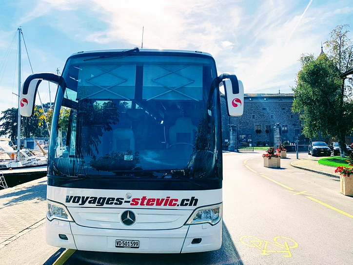 Mercedes Travego - Bus 53 places ****