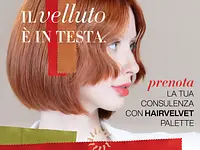 Monica parrucchiera visagista Compagnia Della Bellezza – click to enlarge the image 4 in a lightbox