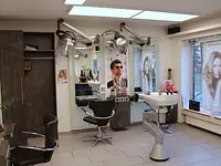Connys Hairworld - Klicken Sie, um das Bild 3 in einer Lightbox vergrössert darzustellen