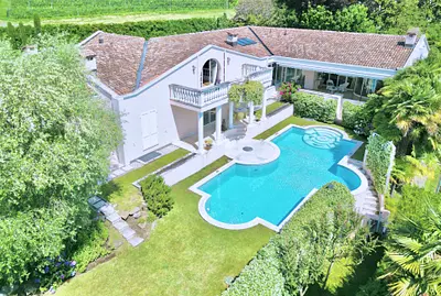 Lugano, Breganzona: Villa unifamiliare con piscina e giardino