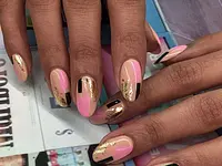 Glamour Nail Center – click to enlarge the image 2 in a lightbox