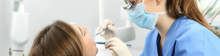 Zahnarztpraxis Oerlikon med. dent. M.Sahin