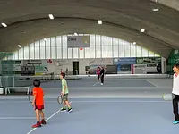 Tennis-Sport Düdingen AG - Klicken Sie, um das Bild 5 in einer Lightbox vergrössert darzustellen