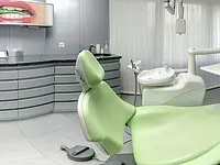 Studio dentistico Dr. Gilles Nespeca – Cliquez pour agrandir l’image 1 dans une Lightbox