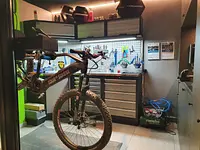 Charly's Bike Store - cliccare per ingrandire l’immagine 3 in una lightbox
