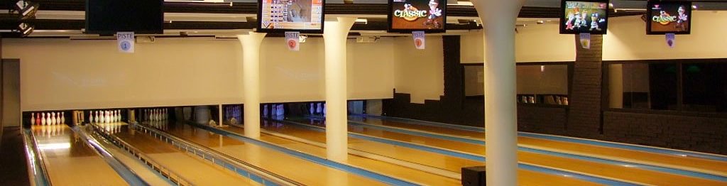 Bowling Sports Bar