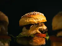 Burger Hunter Kodia - cliccare per ingrandire l’immagine 1 in una lightbox