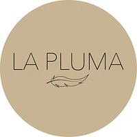 LA PLUMA logo