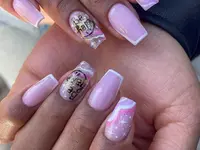 B.O.S.S Nails Uster