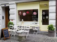 Bonne Maman Boutique & Café