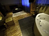 Extravagant Club