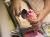 Restaurant/Gelateria Evviva Plankis