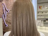 NURIDELUXE / Coiffure / Nail / Cosmetic