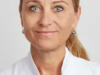 Dr. med. Schmid Michaela - Klicken Sie, um das Bild 2 in einer Lightbox vergrössert darzustellen