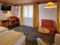 Kaufmann Hotel AG/Central Hotel Wolter