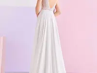 Russell's Elegance. Robe de rêve pour un jour inoubliable