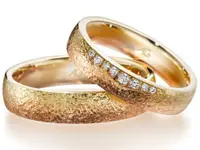 Zenubia Schmuck AG