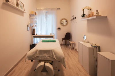 Cabine de massage bio, énergétique, bien-être, détente