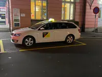 SWISS TAXI SZ - Klicken Sie, um das Bild 2 in einer Lightbox vergrössert darzustellen