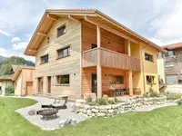 Holz100 Schweiz AG