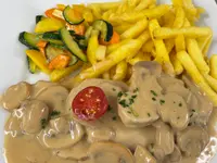 Le Petit Café de la Gare Chez la Soph