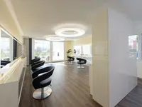 Coiffure Sunshine, Janine Frank