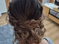 Sunne Coiffeur Nägeli