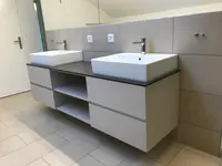 chliholzig GmbH, Büro