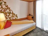Kaufmann Hotel AG/Central Hotel Wolter