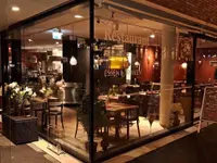Indian Restaurant Nour