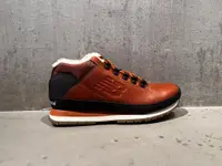 District 5 sneakerstore