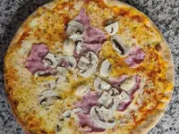 Dörfli Kebap & Pizza Haus