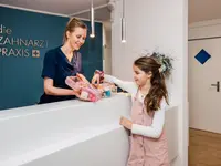 die ZAHNARZTPRAXIS