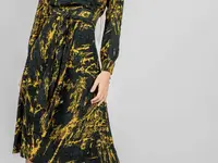 R-b EXCLUSIVITÄT Laura Bühlmann