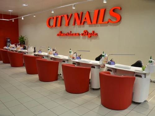 City Nails - Klicken, um das Panorama Bild vergrössert darzustellen