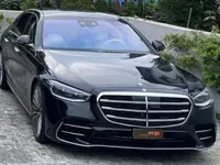 EFE Limousinen Service | Flughafentransfers/ Taxi&Limousinen Service