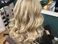 Coiffeur Less is more