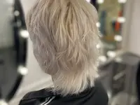 BLOND Salon de Coiffure