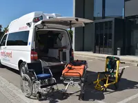 Mobimed Patiententransport - Klicken Sie, um das Bild 2 in einer Lightbox vergrössert darzustellen