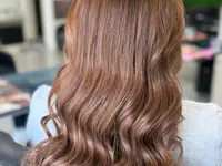 WOW Hairstyling GmbH
