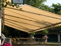 Della-Vecchia Stores
