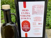 Chiera Azienda Agricola - produzione e vendita olio extra vergine di oliva