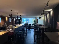 Chez l'Voisin