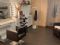 Coiffeur Kelmendi-Sonï - Klicken Sie, um das Bild 4 in einer Lightbox vergrössert darzustellen