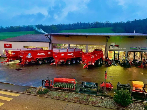 Denis Gatherat SA - Klicken, um das Panorama Bild vergrössert darzustellen