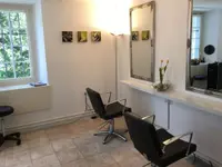 Coiffure Haus zur Treu - Klicken Sie, um das Bild 2 in einer Lightbox vergrössert darzustellen